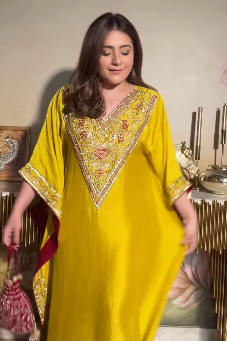 MEGHNA X SARSO EMBROIDERED KAFTAN SET