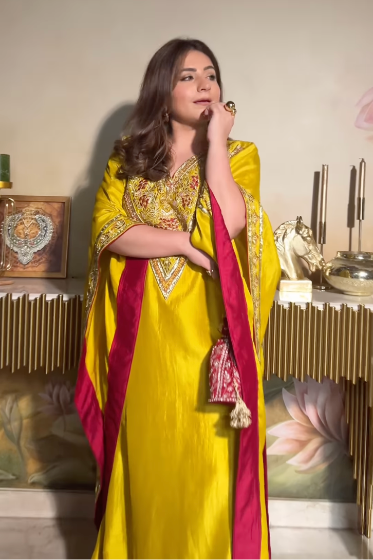 MEGHNA X SARSO EMBROIDERED KAFTAN SET