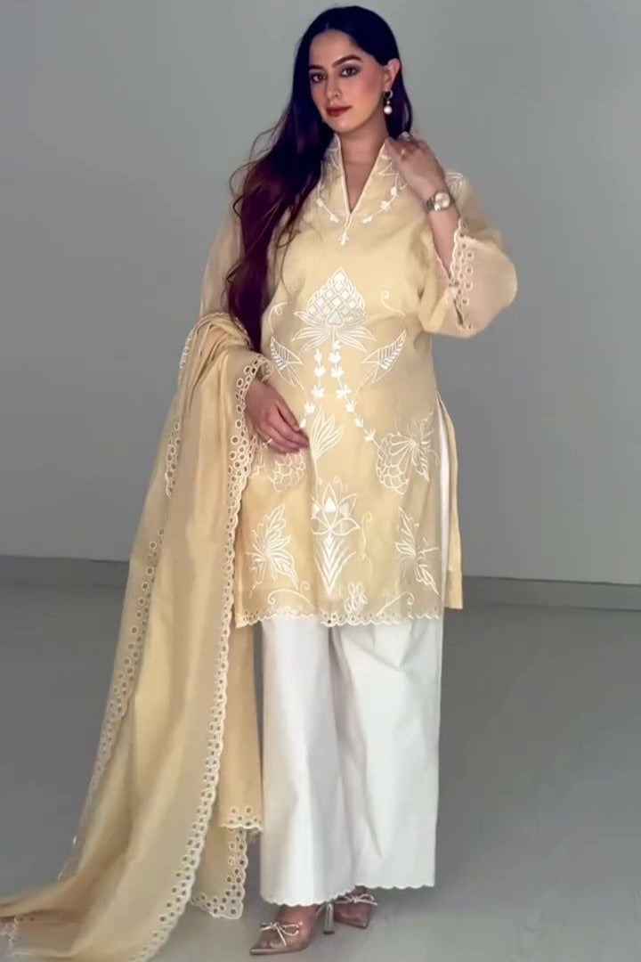 JASNOOR ANAND X SUFIANA HAZE BEIGE KURTA SET WITH DUPATTA