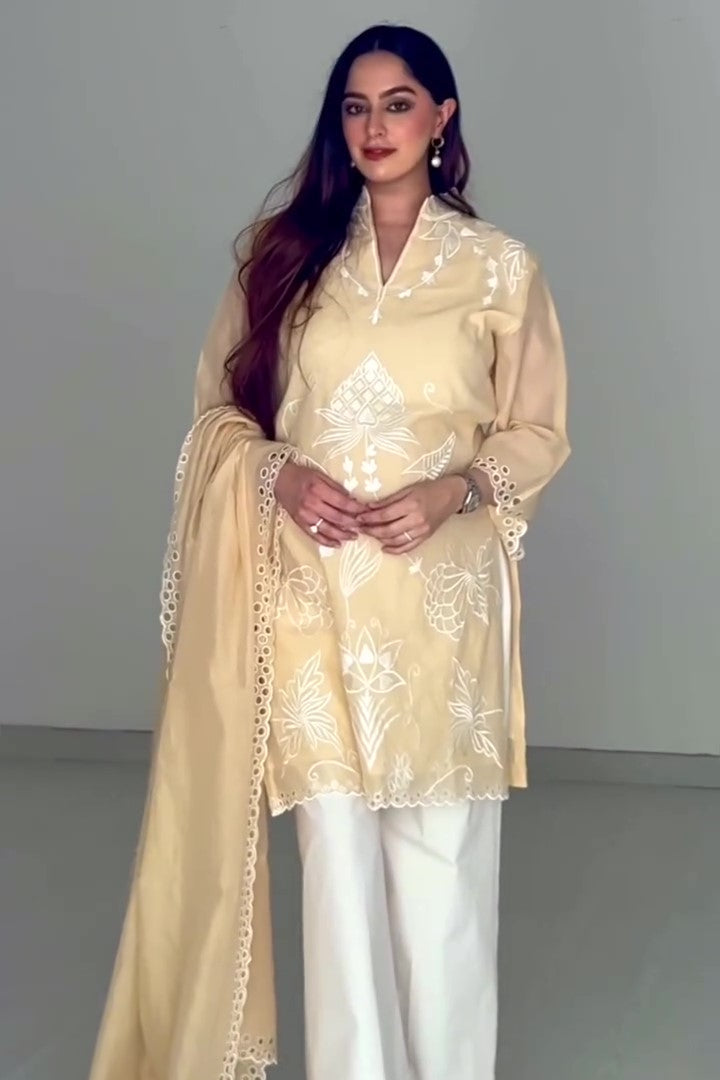 JASNOOR ANAND X SUFIANA HAZE BEIGE KURTA SET WITH DUPATTA