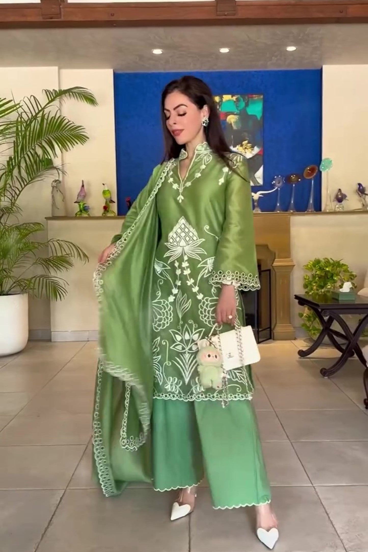 SONAM PAL X SUFIANA NEEM KURTA SET WITH DUPATTA