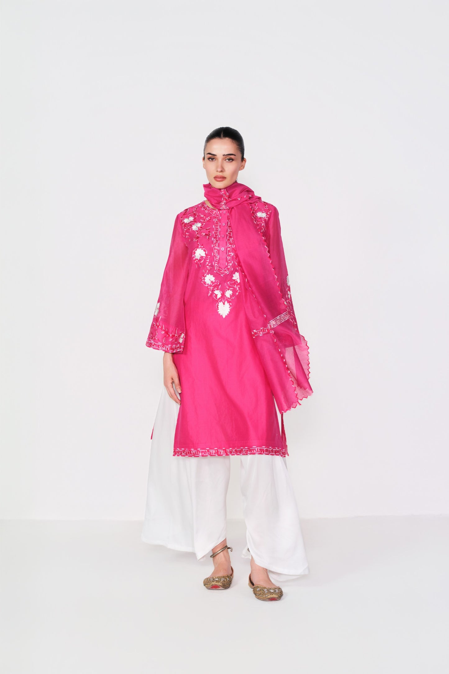 GULBANO EMBORIDERED KURTA WITH TULIP PLAZZO SET