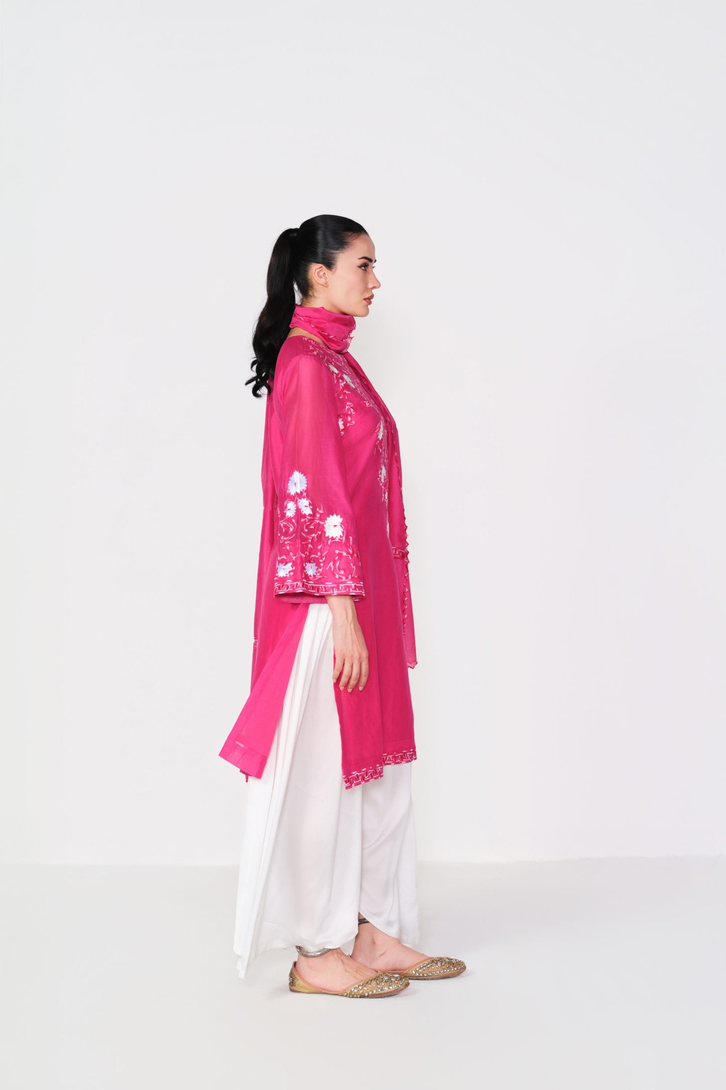 GULBANO EMBORIDERED KURTA WITH TULIP PLAZZO SET