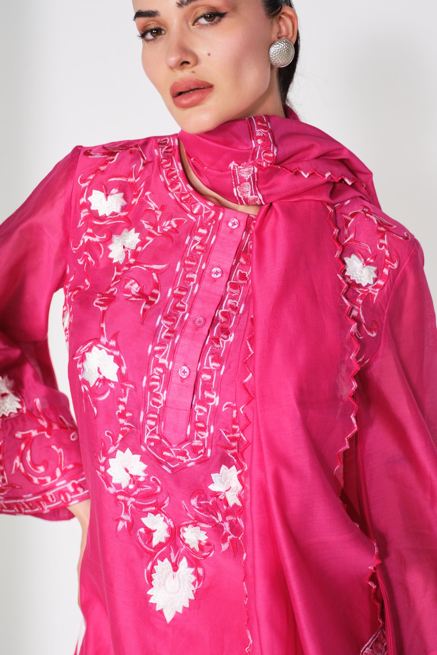 GULBANO EMBORIDERED KURTA WITH TULIP PLAZZO SET