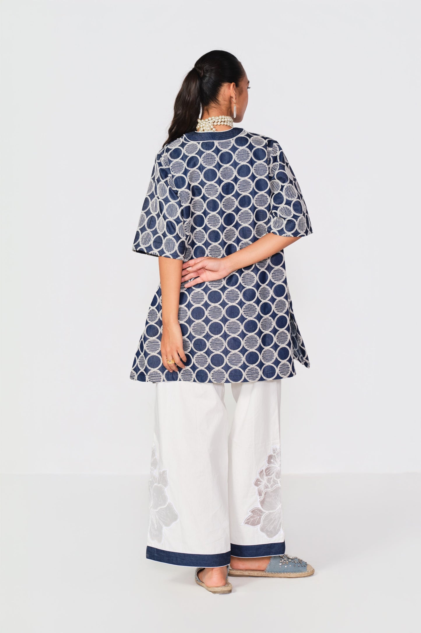 EMBROIDERED WHITE - DENIM BLOCK A SET- CIRCLE WORK