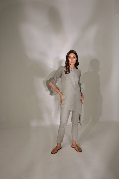 OLIVE PLEAT-SLEEVES  LINEN KURTA SET