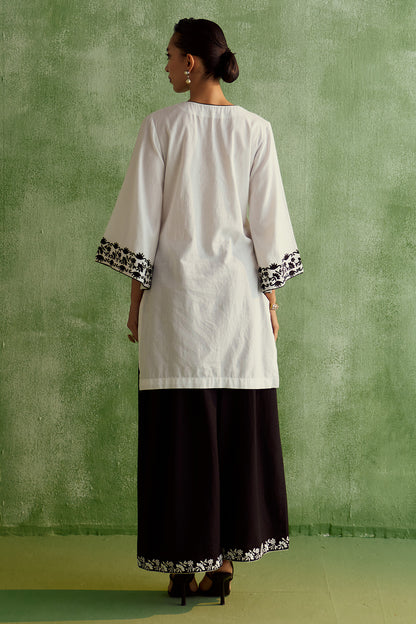 INARA THREAD-LINEN KURTA SET - BLACK-WHITE