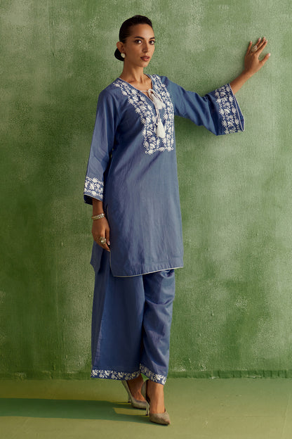 INARA THREAD-LINEN KURTA SET- BLUE