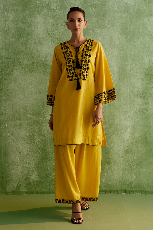 INARA THREAD-LINEN KURTA SET-YELLOW