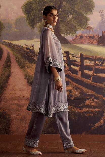 KAIYNAT KURTA SET