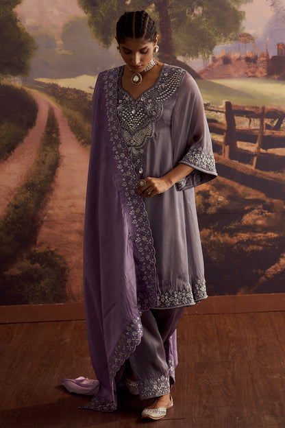 KAIYNAT KURTA SET WITH DUPATTA