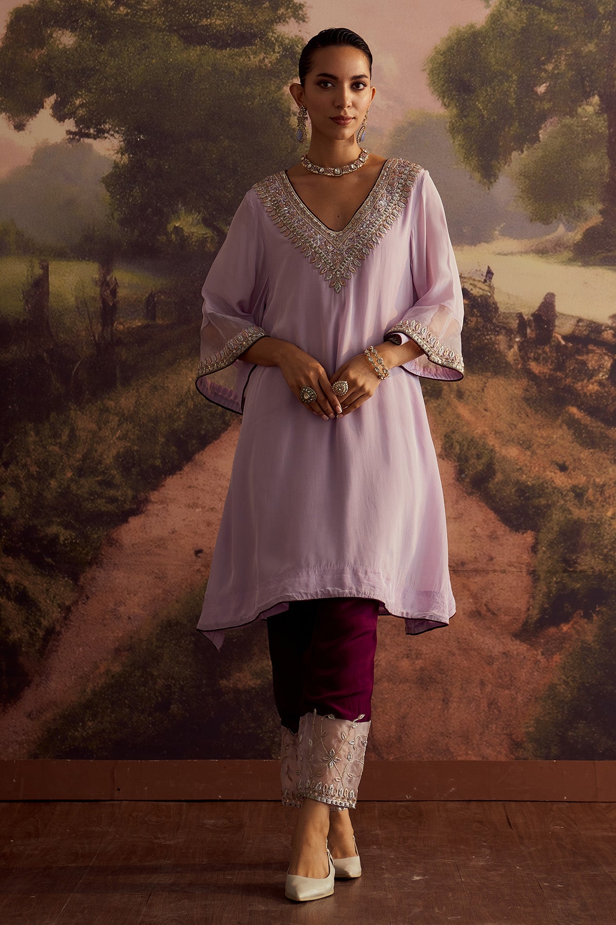 LILAC-LAVEN EMBROIDERED KURTA SET