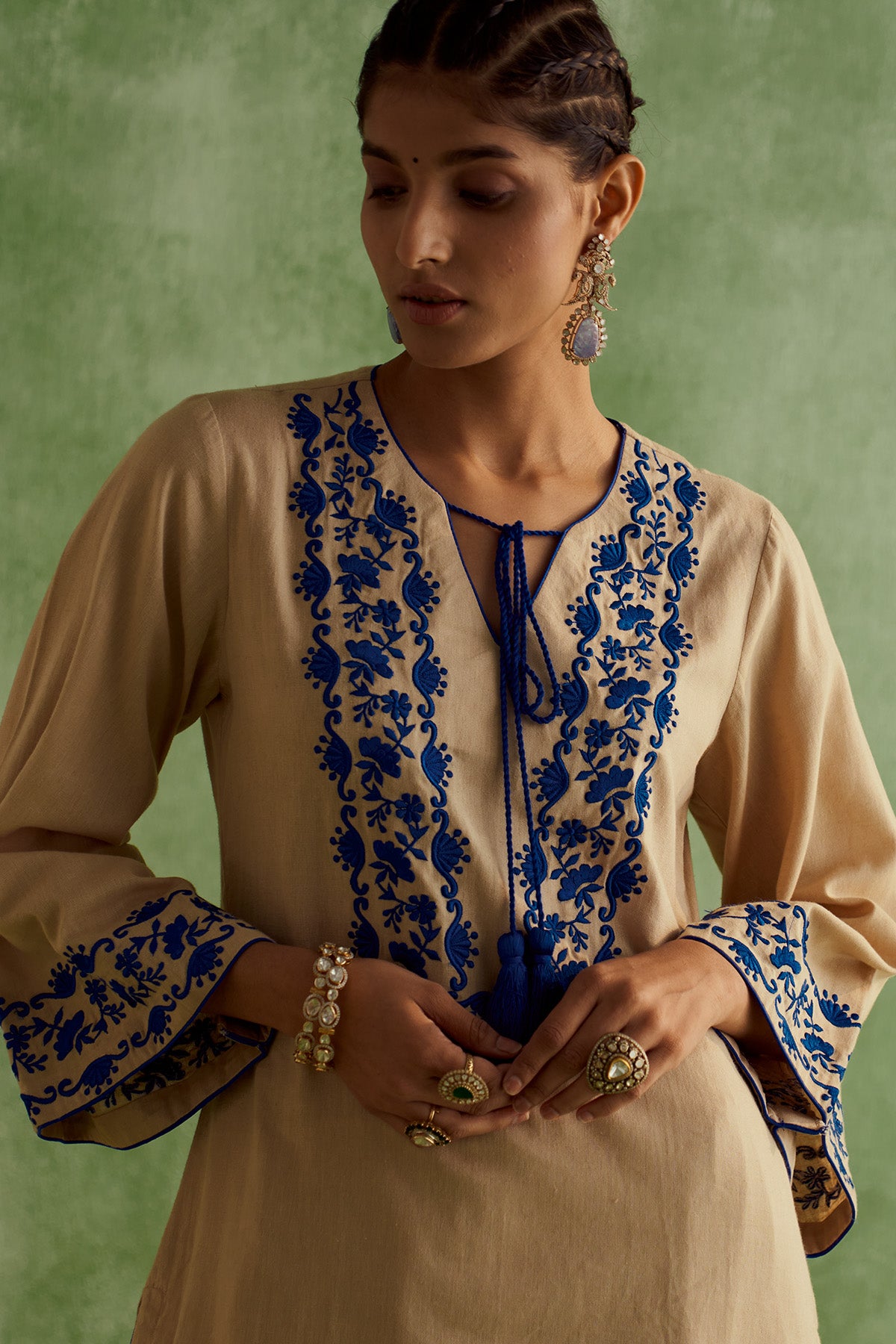 INARA THREAD-LINEN KURTA SET-BEIGE