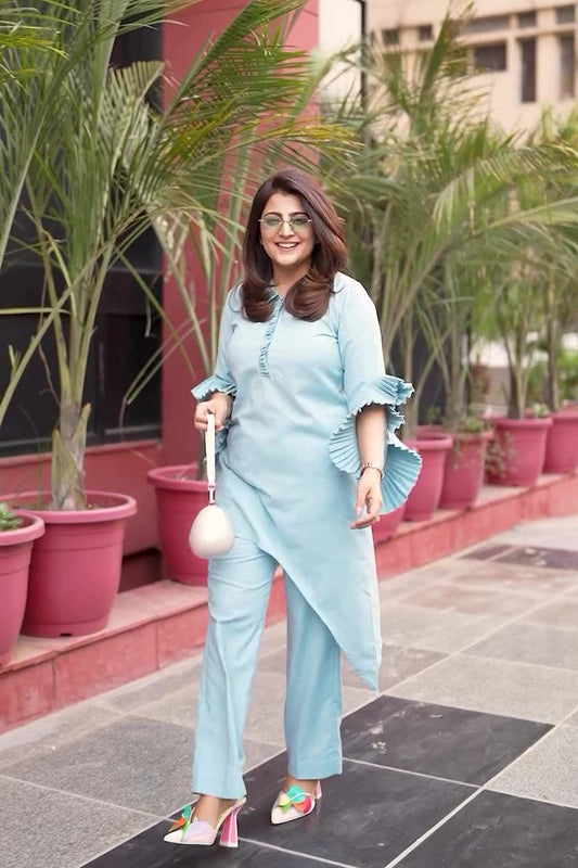 SKY-BLUE PLEAT SLEEVES  LINEN KURTA SET