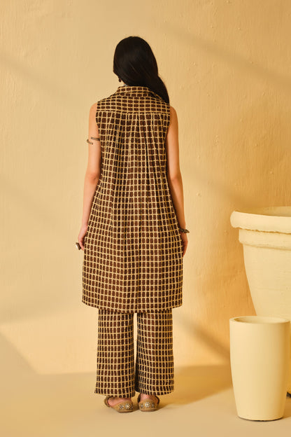 DABI-DORI PLEATED KURTA SET-CAMEL